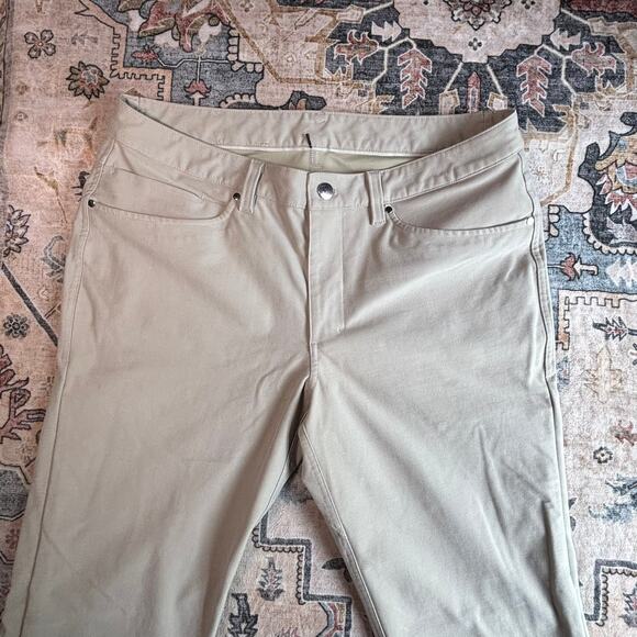 Lululemon ABC Slim Fit Pants Bone Tan color Size 33 Utilitec Business Golf - Picture 4 of 11